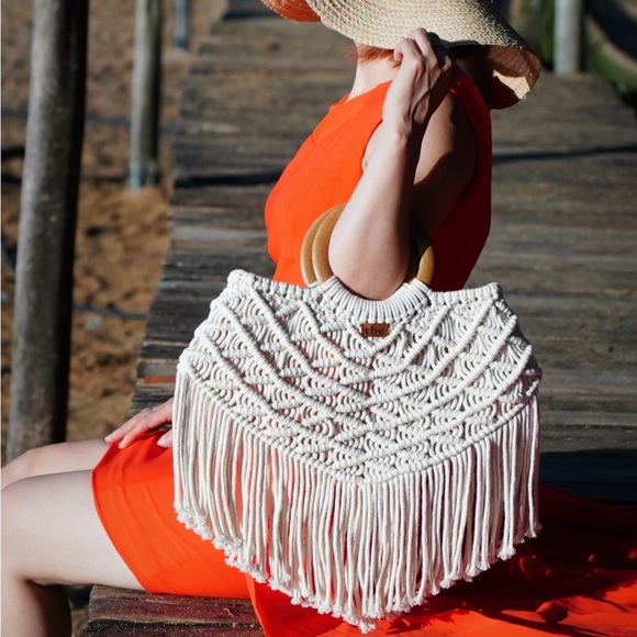 Half Moon Handmade Macrame Handbag - Picture 2 of 6